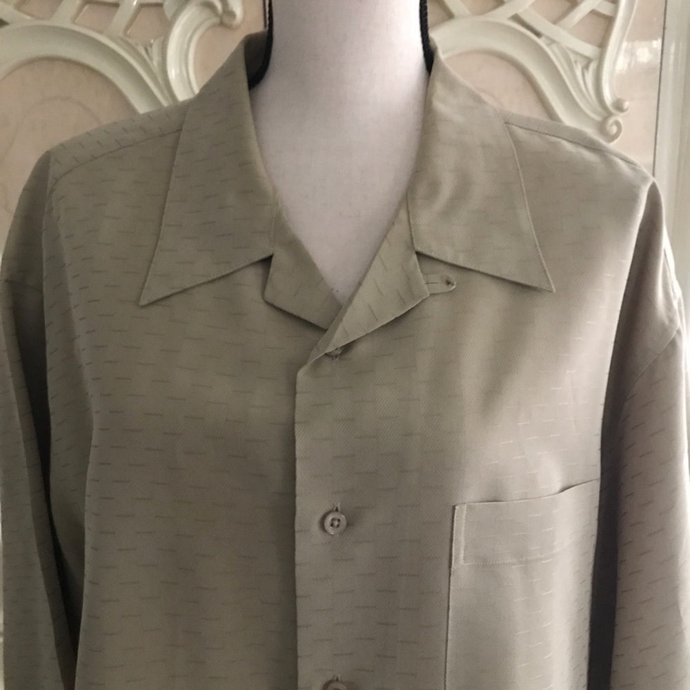 HAGGAR MENS SHIRT